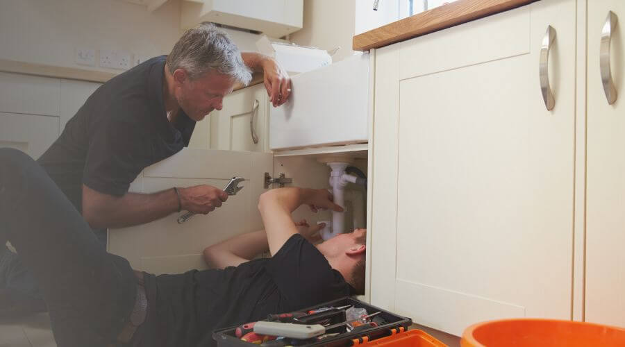 Professional burst pipe repair services in Pearland, TX